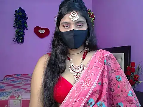 Hot Maleka online show from May 18, 4:46 pm