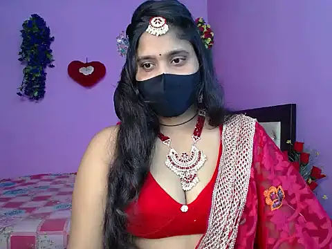 Hot Maleka online show from May 12, 4:57 pm