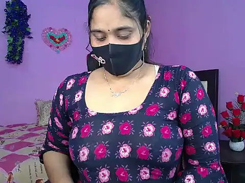 Hot Maleka online show from March 6, 4:24 pm