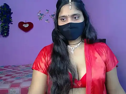 Hot Maleka online show from May 10, 5:37 pm