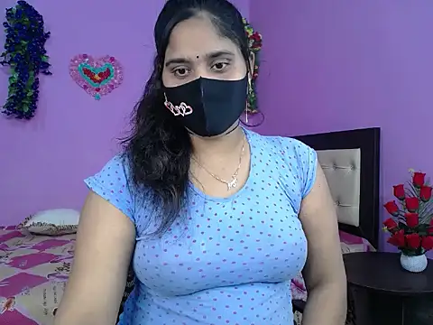 Hot Maleka online show from March 7, 4:36 pm