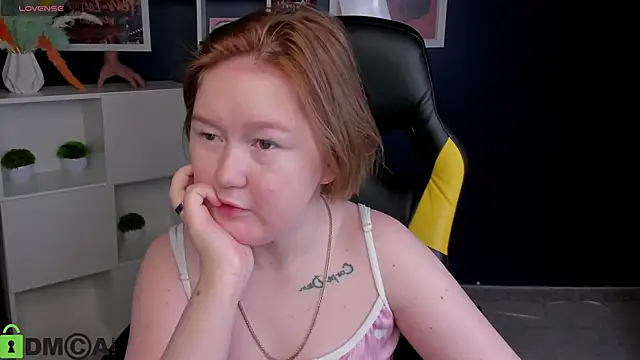 Sara Robinson online show from November 8, 3:00 am