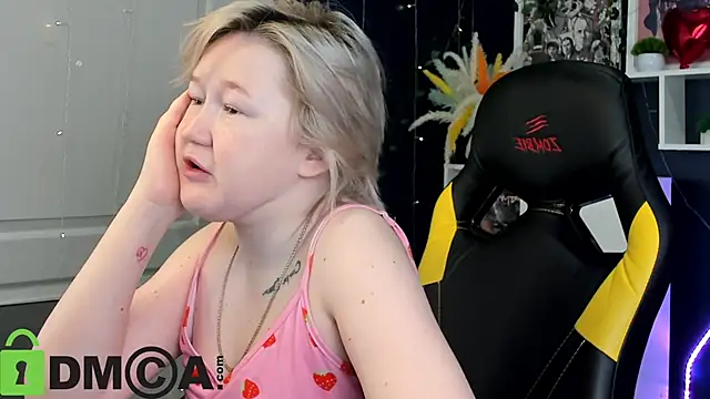 Sara Robinson online show from May 9, 3:08 am