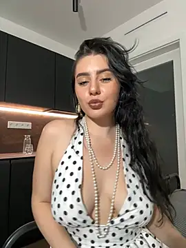 Evelyn   Sweet online show from May 25, 7:46 pm