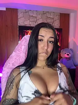 Tamara Roberts1 online show from February 3, 2:53 am