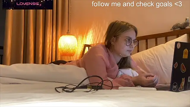 JacyWinslat online show from December 14, 11:05 am