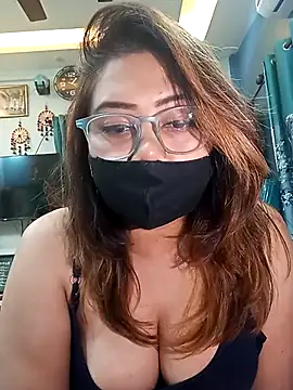 Cute-mona online show from February 16, 7:47 pm