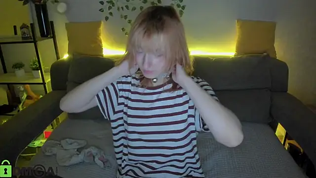 Little Chips online show from December 21, 5:28 pm