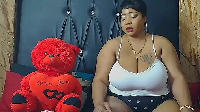 HUMONGUOUSTITSS online show from October 5, 4:34 pm