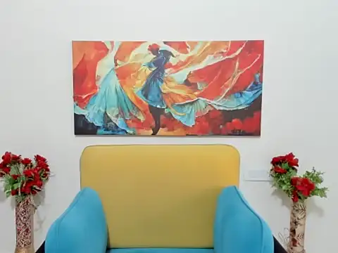 evaaelfiee online show from May 17, 10:36 am