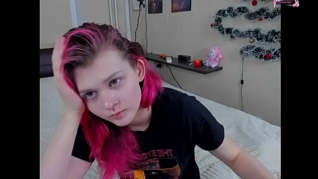 JulieTaylors online show from May 13, 10:26 pm