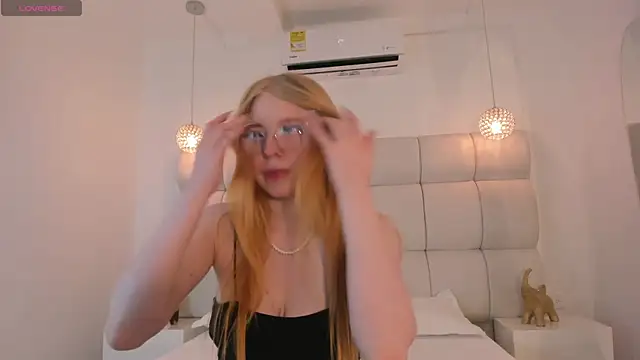 Alexa Handler online show from October 6, 3:34 am