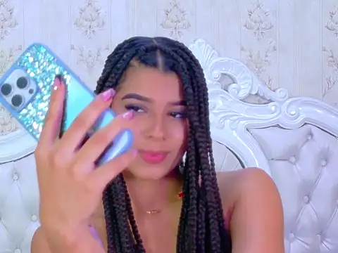 TiaraRosse online show from September 14, 2:15 pm