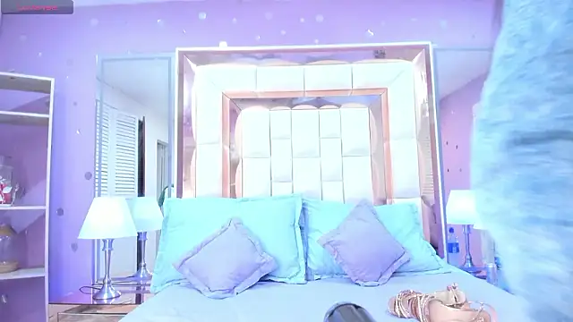 scarlette 15  online show from March 26, 3:30 am