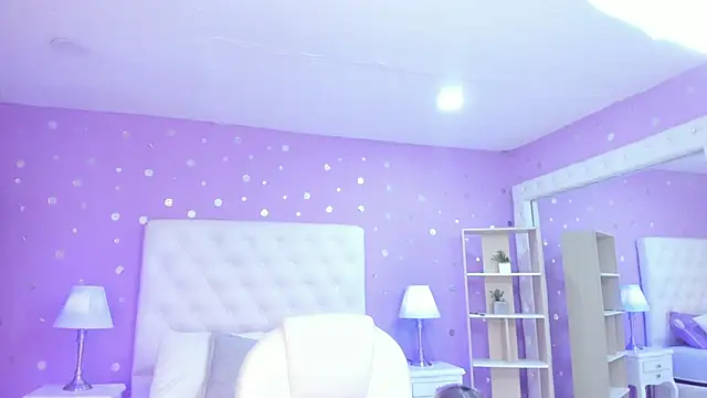 scarlette 15  online show from October 18, 3:42 am