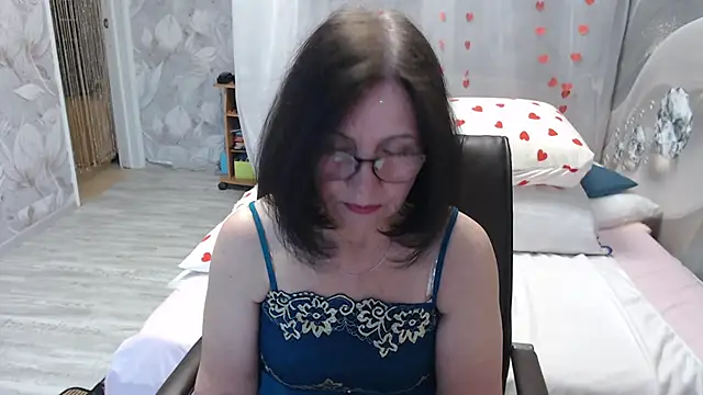 OlgaHottie online show from May 14, 11:43 pm