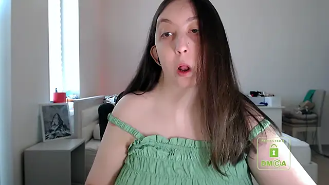 cute and hot online show from May 9, 3:25 pm