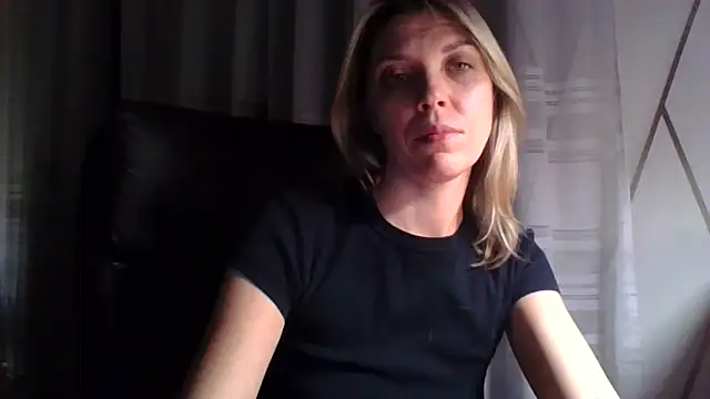 VelvetLove287 online show from February 2, 8:08 pm