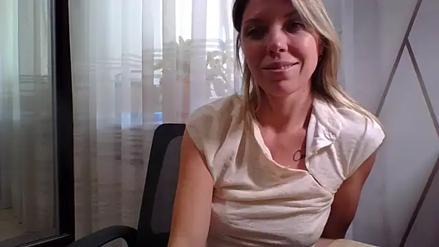VelvetLove287 online show from May 7, 7:56 am
