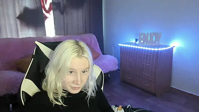 EnigmaSee online show from May 18, 5:24 am