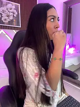 Emelie Ch1 online show from May 27, 11:07 am