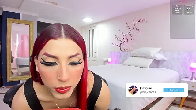 charolbruce 1 online show from April 1, 1:41 pm