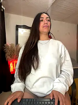 emmily d online show from October 16, 7:38 pm