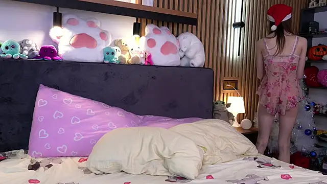 PollyBeev online show from November 21, 10:06 am