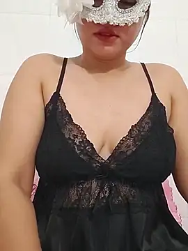 girldam95 online show from May 5, 3:15 pm