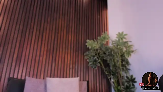 Jennmiiller  online show from October 18, 12:41 pm