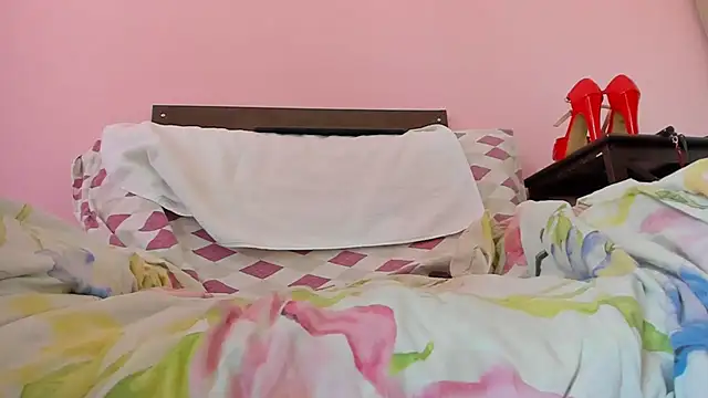 HotSweetAngel online show from May 6, 8:29 am