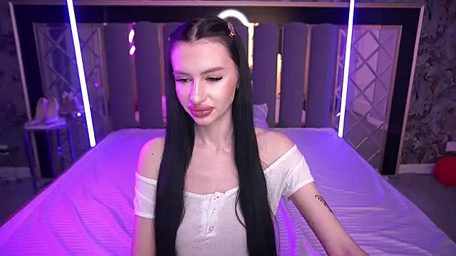 Snow WhiteeeX online show from March 21, 6:40 am