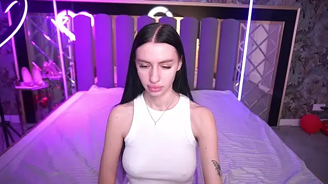 Snow WhiteeeX online show from March 31, 6:57 am