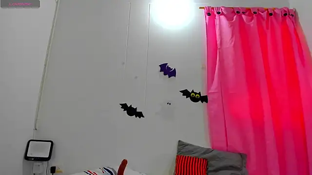 Natasha by online show from October 4, 3:05 pm