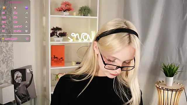 Naughty  Couplles online show from November 20, 4:19 pm