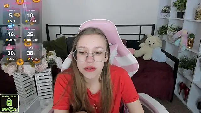 LayriantaVee online show from April 8, 6:37 am