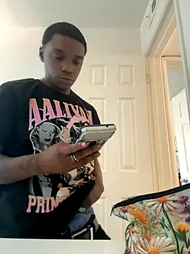 Snapshot of TransboyJay chatting on September 23, 7:23 pm TransboyJay online show from September 23, 7:23 pm