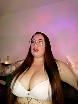 soofy   online show from November 4, 2:49 am