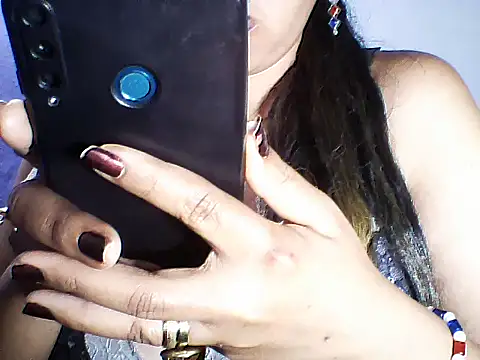 layanah12 online show from November 21, 7:49 pm