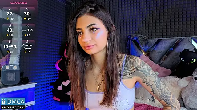 SolBeaumont1 online show from January 13, 7:40 pm