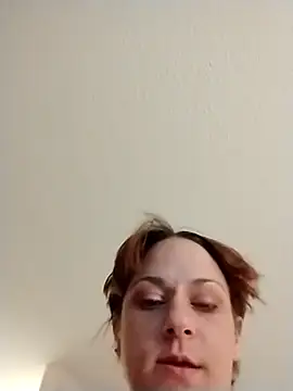 VioletAmaris online show from October 29, 10:41 am