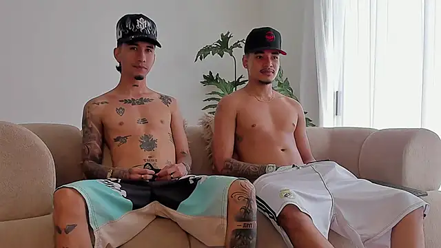 Ian and Noah online show from June 19, 9:07 pm