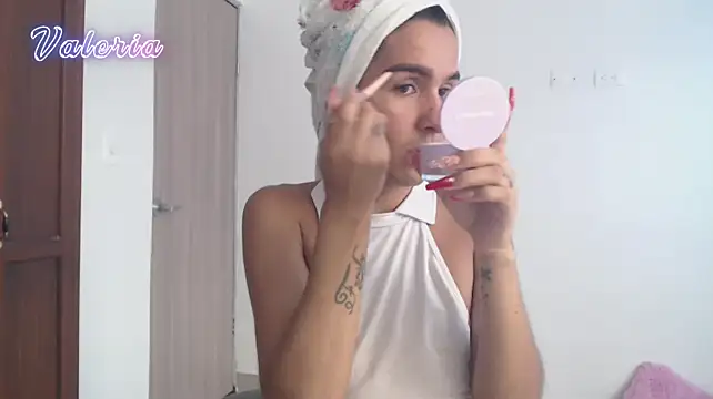 liissa 0 online show from July 9, 8:11 pm
