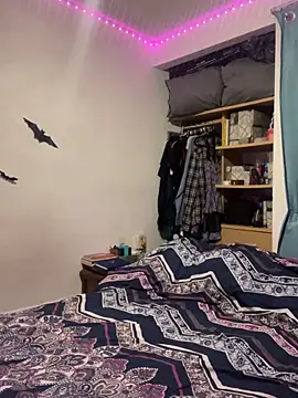 Nina-Chick777 online show from October 19, 7:21 am