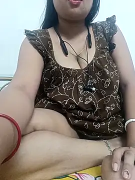 Snapshot of Priya_2222 chatting on October 13, 7:49 pm Priya 2222 online show from October 13, 7:49 pm