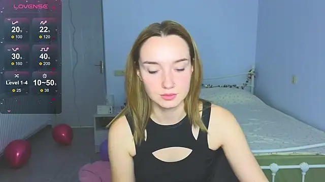 Wild Sophie  online show from December 5, 5:58 pm