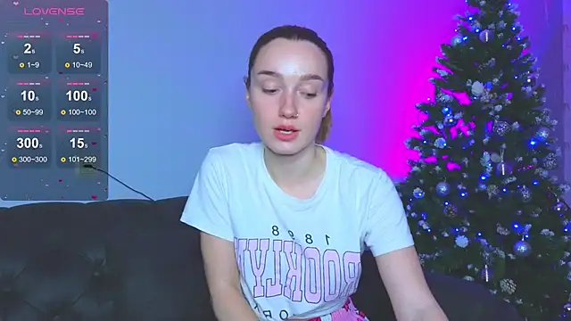 Wild Sophie  online show from December 20, 6:23 pm