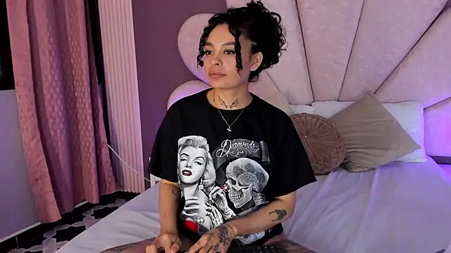 KatherineGomez online show from January 17, 3:14 am