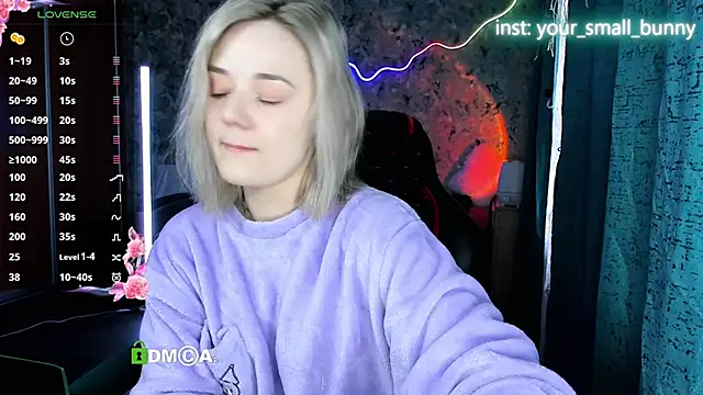Your small bunny online show from May 16, 1:19 am