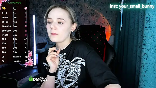 Your small bunny online show from April 10, 2:06 am